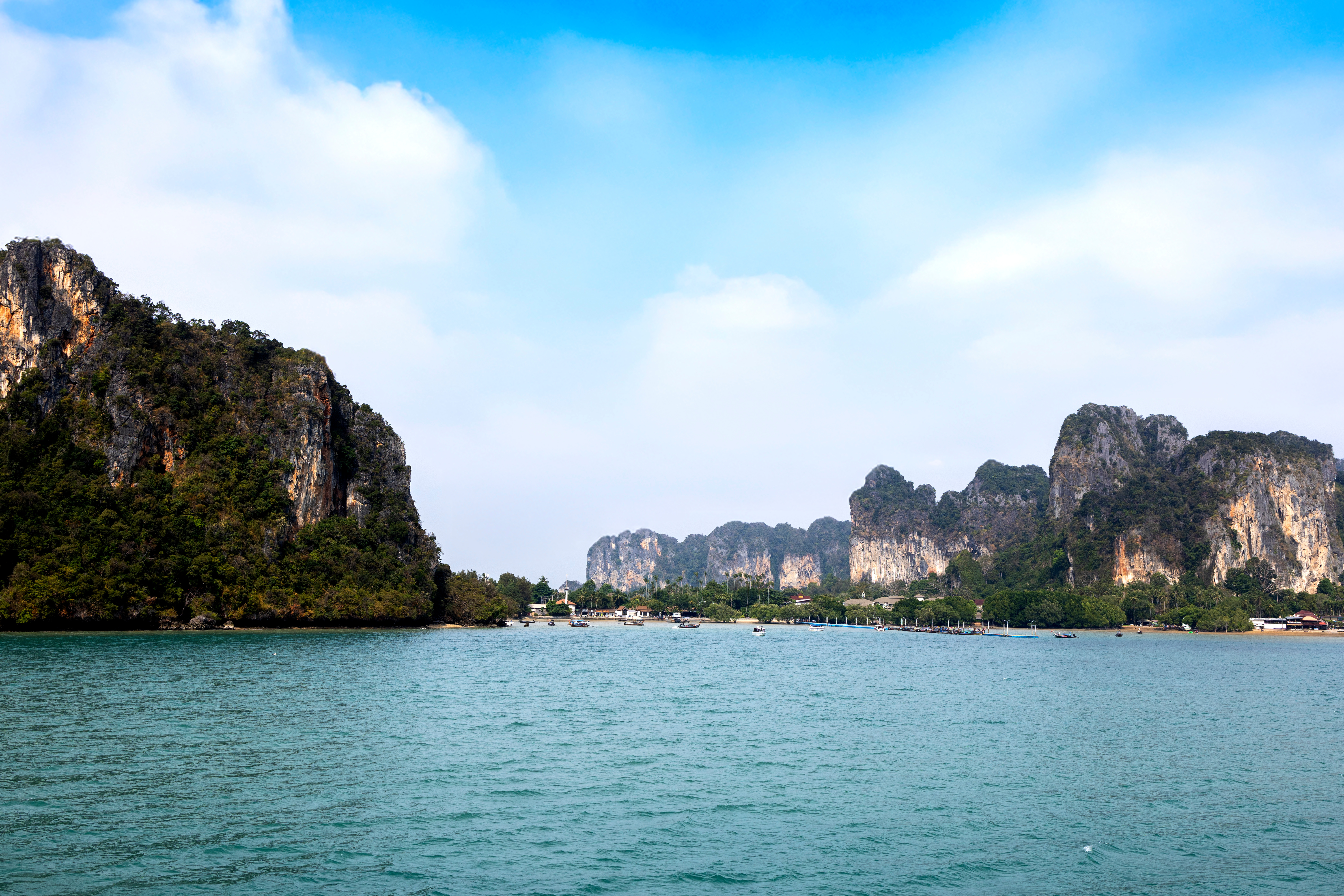 Emerald Pool Krabi Tour with Tiger Cave Temple