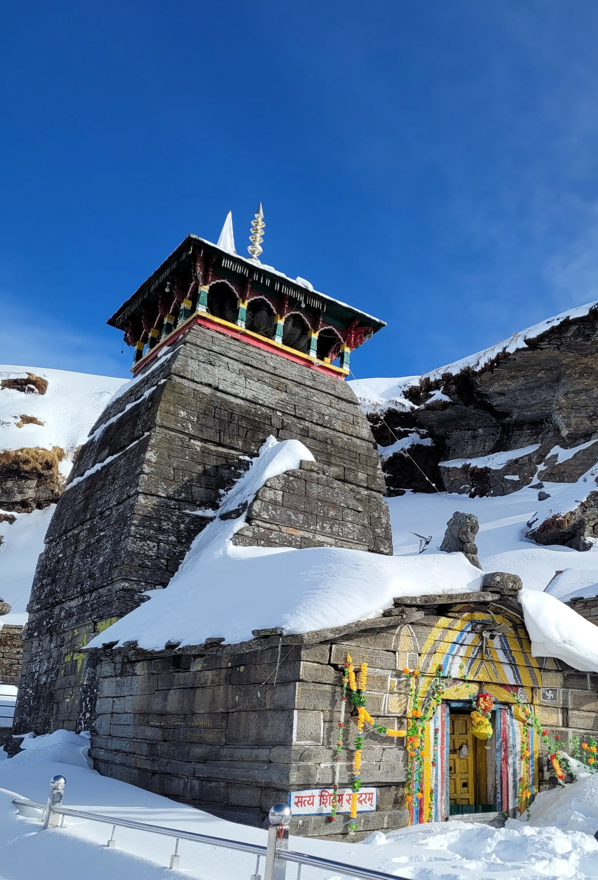 Chopta Chandrashila Deoriatal Trek